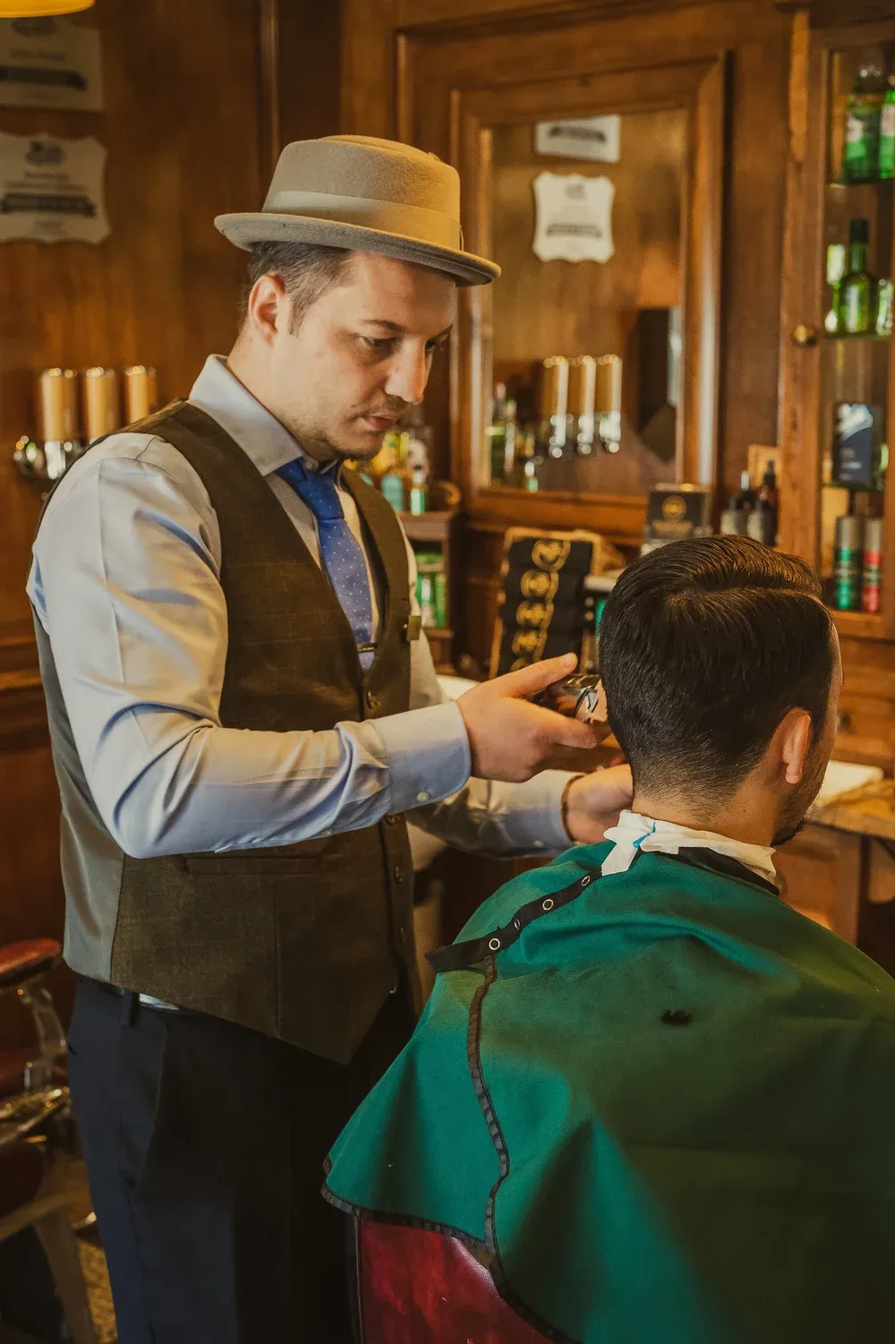 Catt, Senior Barber at the Boardroom